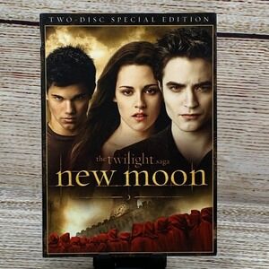 The Twilight Saga New‎ Moon [2009 Two Disc Special Edition DVD]